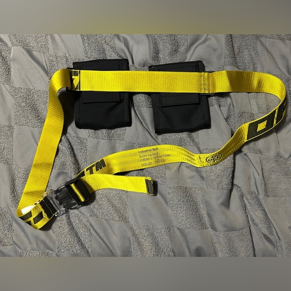 Off-White Belt Bag - Picture 2 of 2